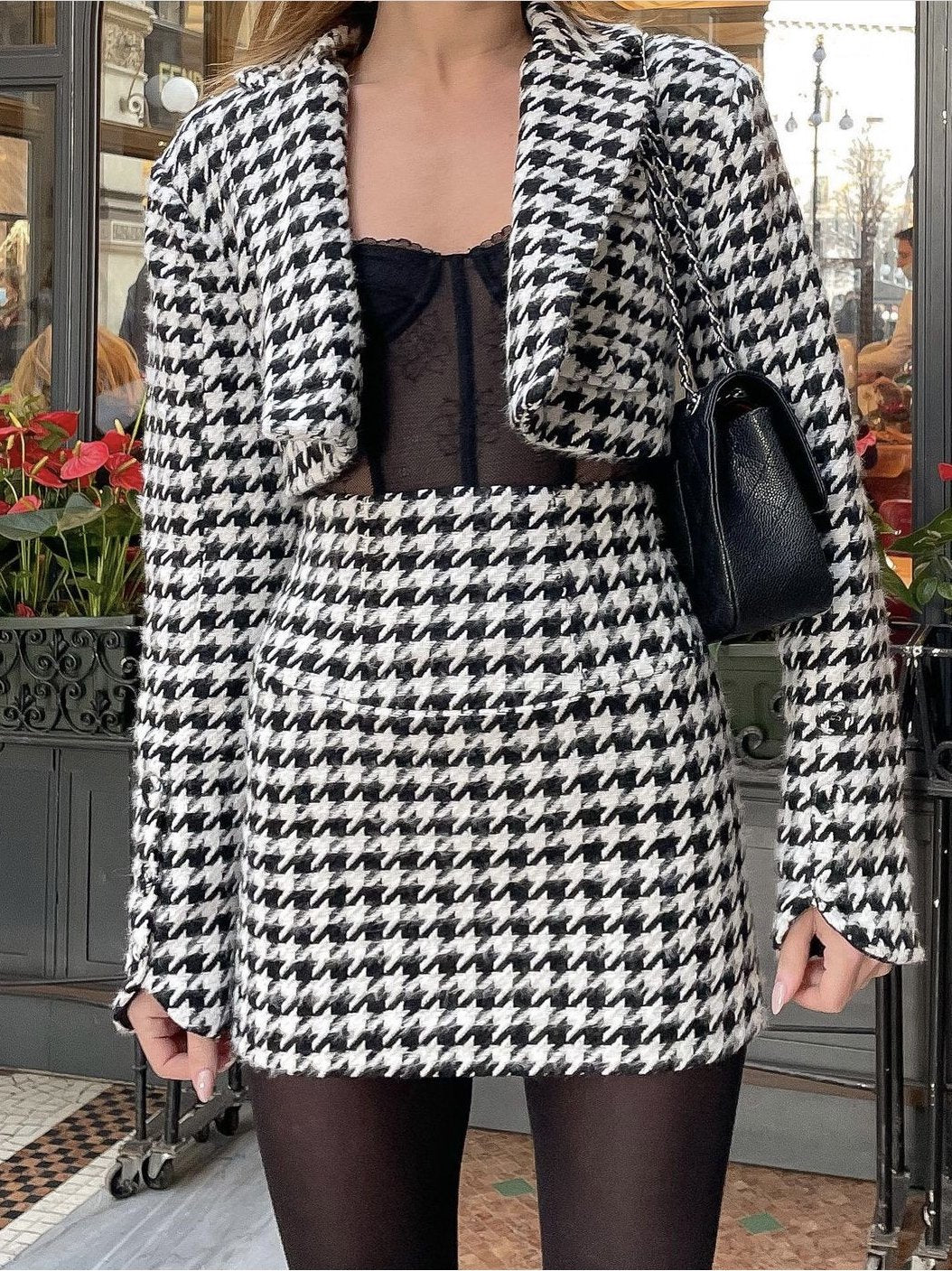 Hahnentritt-Blazer und Rock Set mit Designflair