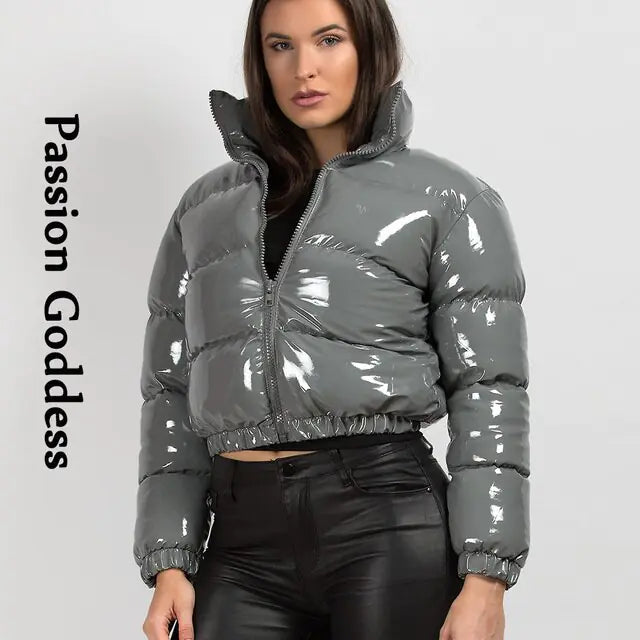 Glänzende Winterjacke aus PU-Leder