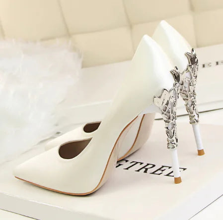 Luxuriöse Seiden-High-Heels für Damenmode-Schuhe
