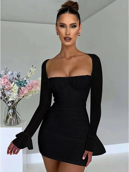 Elegantes rückenfreies sexy Minikleid